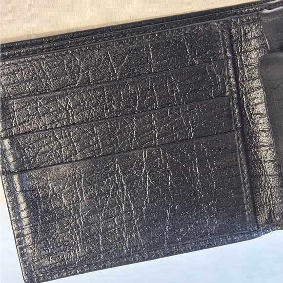 Gucci Interlocking Bifold Wallet BlackSold - Picture 5 of 15